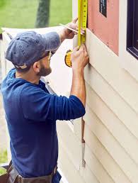 Best Custom Siding Design  in Strawberry Point, IA